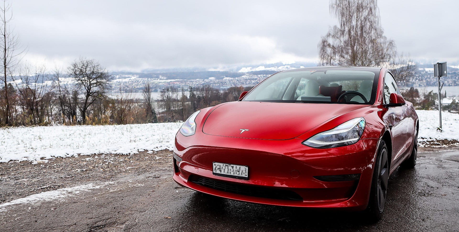 Les ventes de véhicules électriques augmentent au Royaume-Uni, les moteurs à essence s'effondrent et chutent de 10%