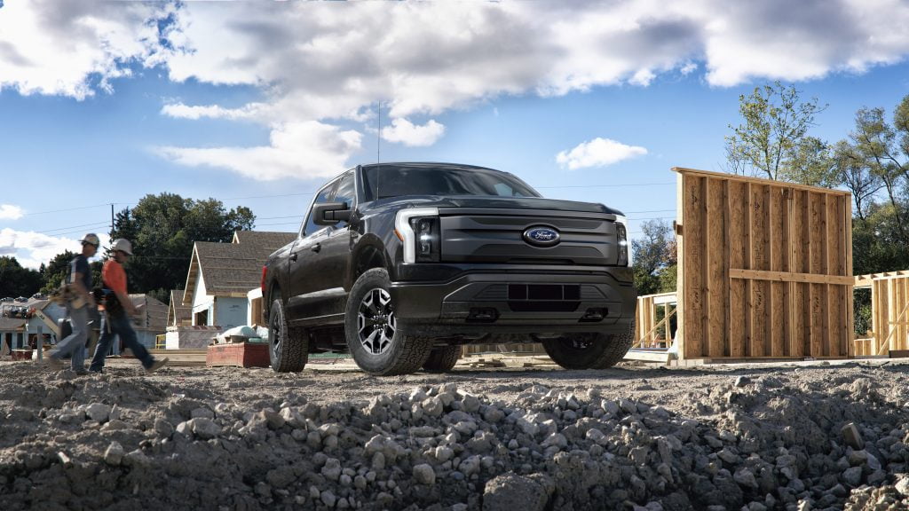 Ford révèle les spécifications du F-150 Lightning Pro: prix, gamme et caractéristiques