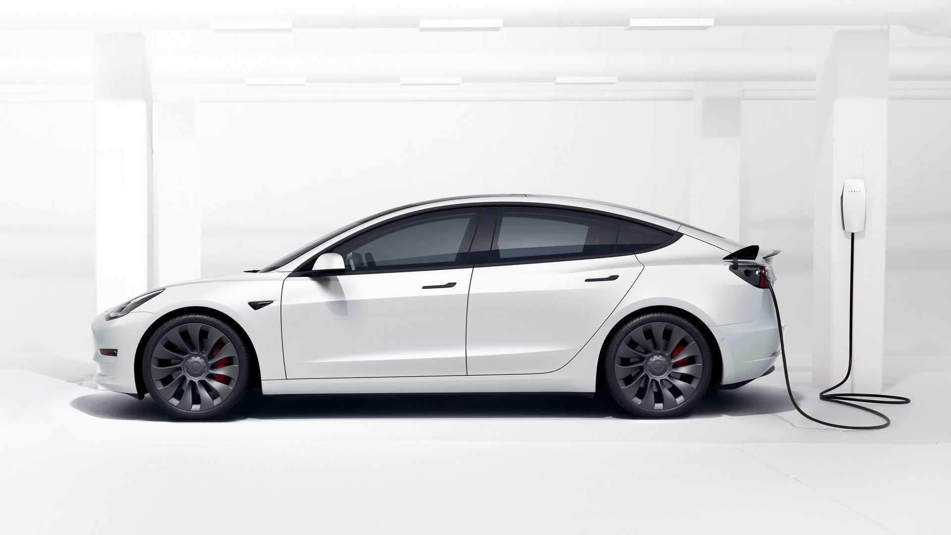 Recherche: Une personne sur cinq revient à une voiture à essence après avoir possédé un véhicule électrique