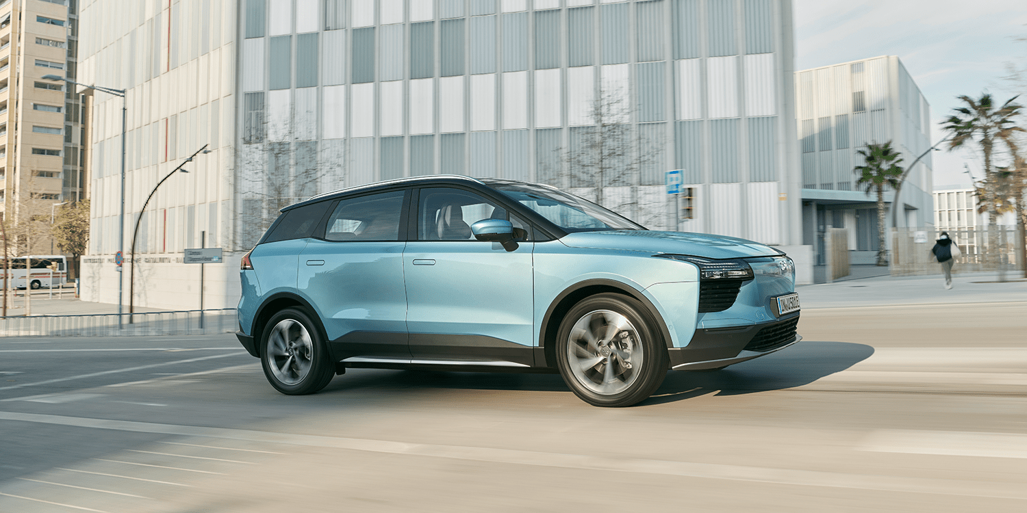 La société de location de voitures Starcar acquiert 130 Aiways U5
